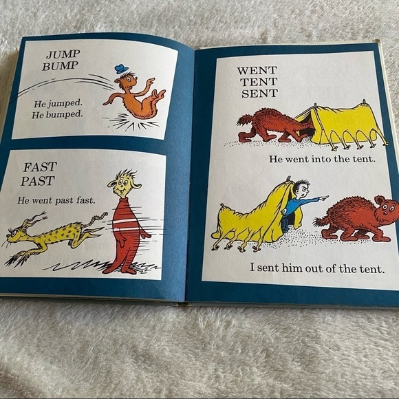 𝅺VINTAGE Hop on Pop By Dr Seuss 1963 Hardcover​​​​​ - Picture 2 of 6